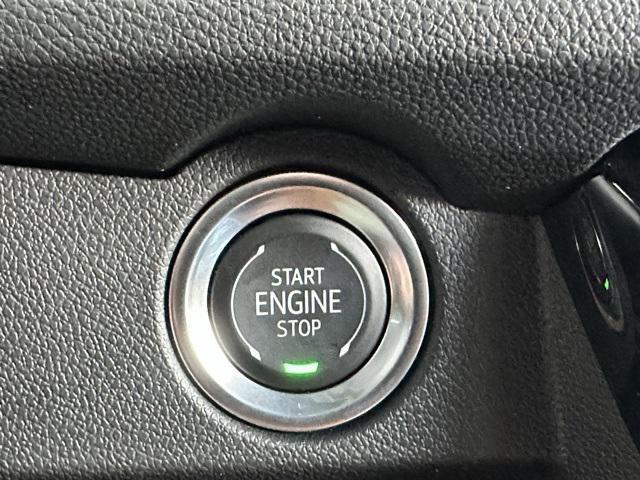 new 2025 Chevrolet Traverse car, priced at $56,045