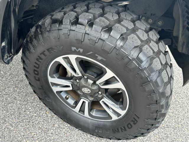 used 2017 Toyota Tacoma car