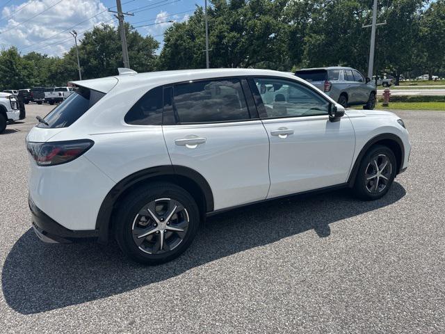 used 2025 Honda HR-V car