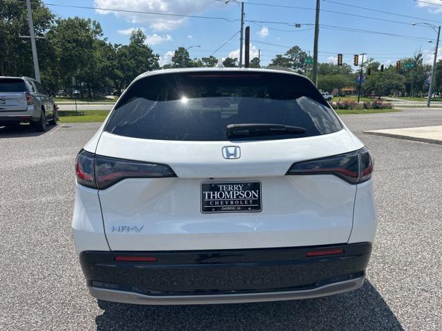 used 2025 Honda HR-V car
