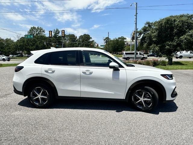 used 2025 Honda HR-V car, priced at $27,431