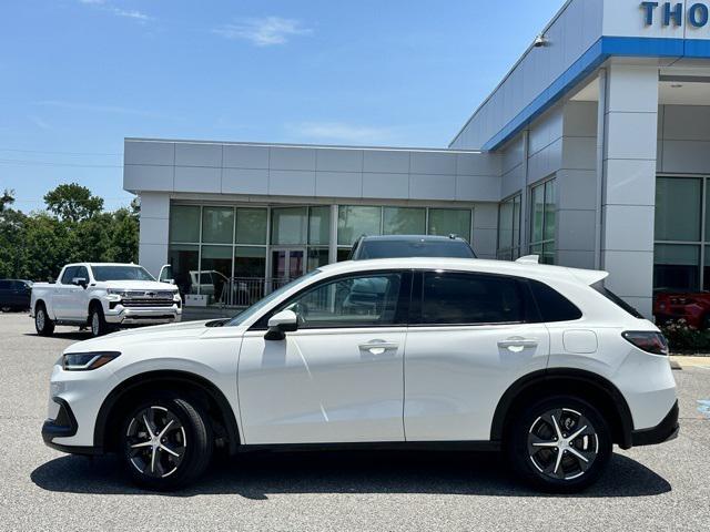 used 2025 Honda HR-V car, priced at $27,431