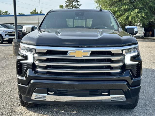 new 2025 Chevrolet Silverado 1500 car, priced at $70,915