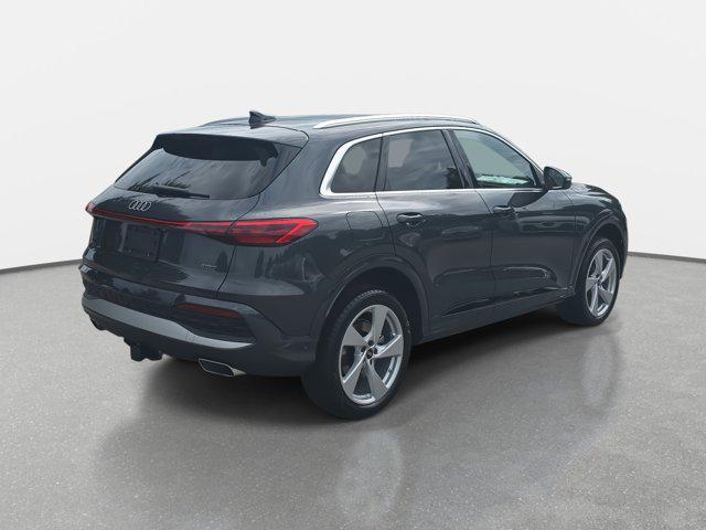 new 2025 Audi Q5 car, priced at $59,960