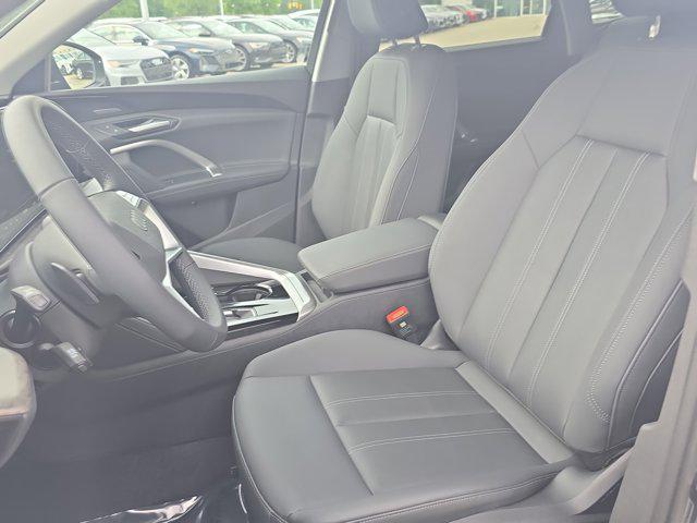 new 2025 Audi Q5 car, priced at $59,960