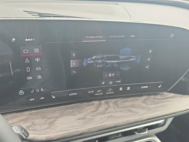 new 2025 Audi Q5 car, priced at $59,960
