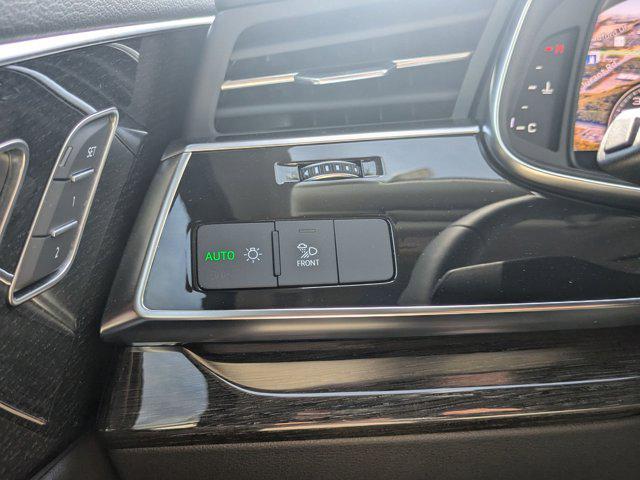 new 2025 Audi Q7 car, priced at $67,530