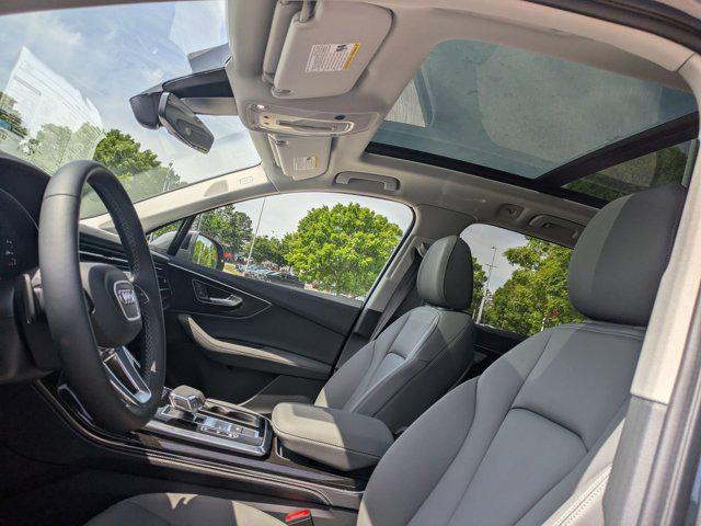 new 2025 Audi Q7 car, priced at $67,530