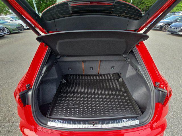 new 2025 Audi Q3 car, priced at $44,792