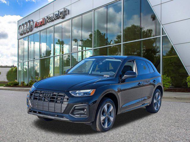 new 2025 Audi Q5 car, priced at $45,130