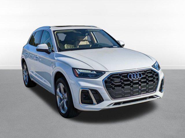 new 2025 Audi Q5 car, priced at $54,602