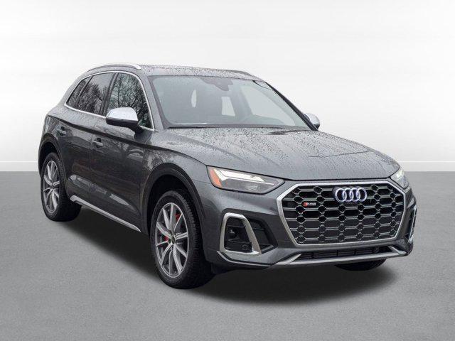 new 2025 Audi SQ5 car, priced at $61,494