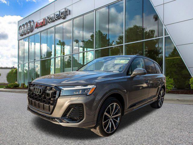 new 2025 Audi Q7 car, priced at $67,129