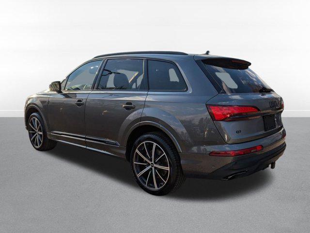 new 2025 Audi Q7 car, priced at $67,129