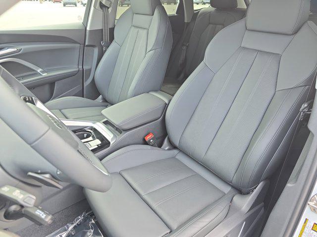 new 2025 Audi Q5 car, priced at $60,950