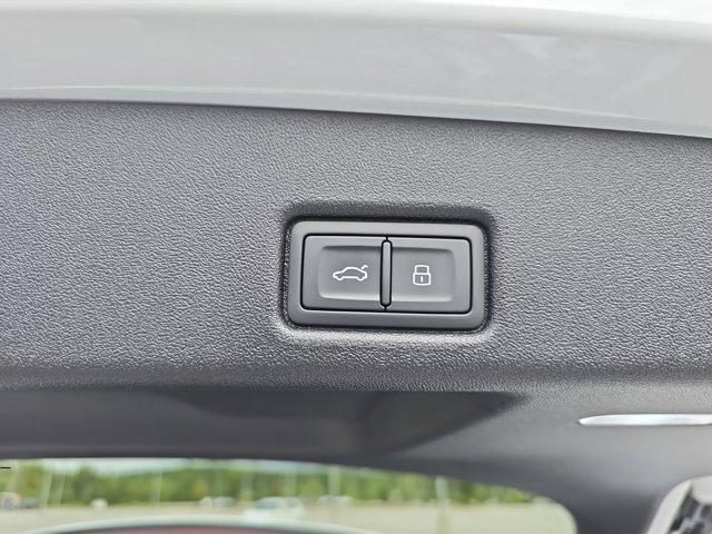 new 2025 Audi Q5 car, priced at $60,950