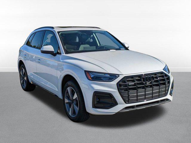 new 2025 Audi Q5 car, priced at $46,394