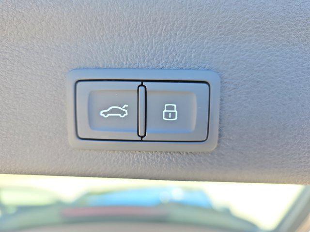 new 2026 Audi RS 6 Avant car, priced at $153,265