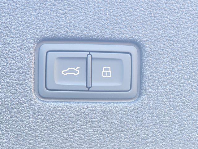 new 2026 Audi Q8 car, priced at $81,400