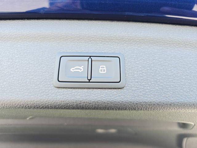 new 2025 Audi Q3 car, priced at $43,990