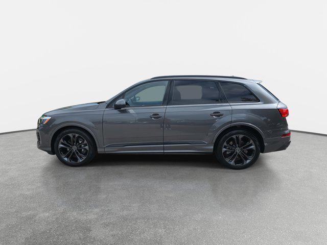 new 2025 Audi Q7 car, priced at $68,977