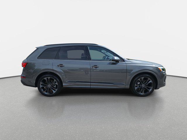 new 2025 Audi Q7 car, priced at $68,977