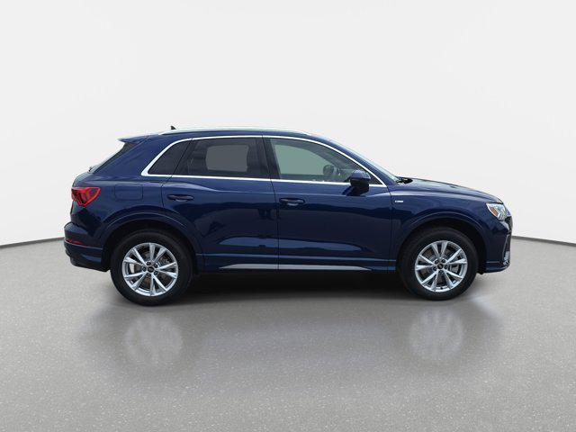 new 2025 Audi Q3 car, priced at $41,589