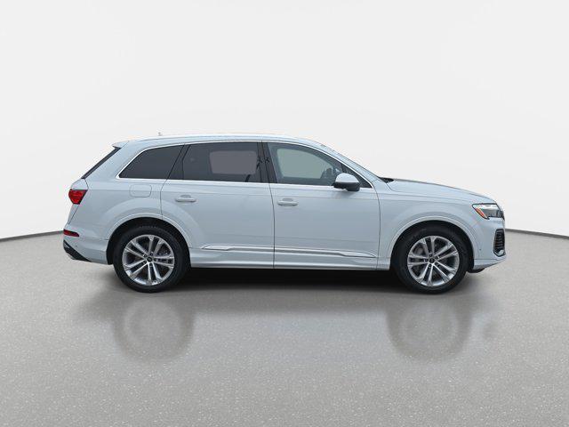 used 2025 Audi Q7 car, priced at $65,978