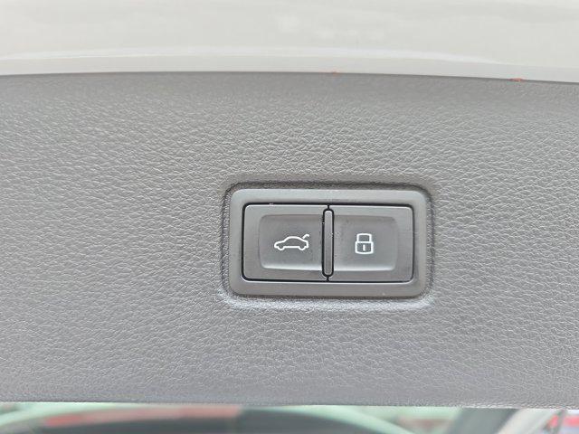 used 2025 Audi Q7 car, priced at $65,978