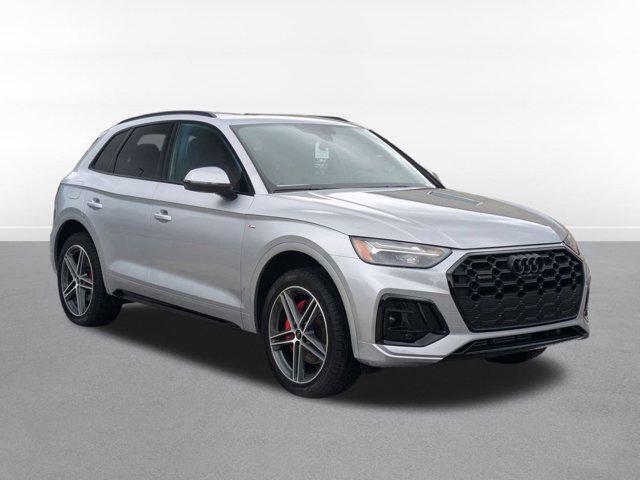 new 2025 Audi Q5 car, priced at $66,660