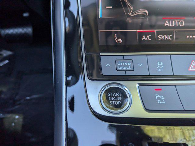 new 2025 Audi Q7 car, priced at $75,765