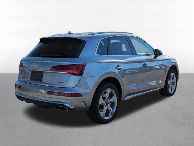 new 2025 Audi Q5 car, priced at $53,674