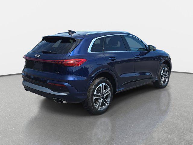 new 2025 Audi Q5 car, priced at $55,708