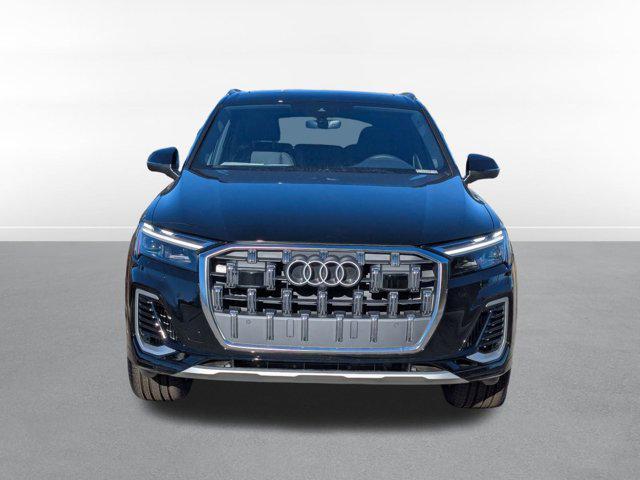 new 2025 Audi Q7 car, priced at $67,058