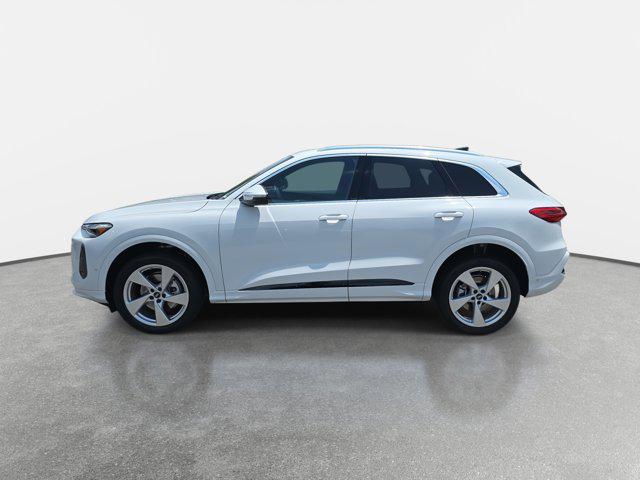 new 2025 Audi Q5 car, priced at $60,475