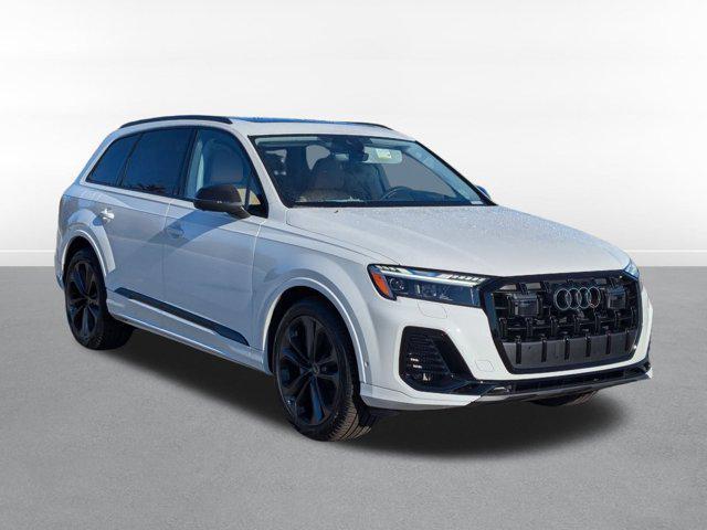 new 2025 Audi Q7 car, priced at $77,786