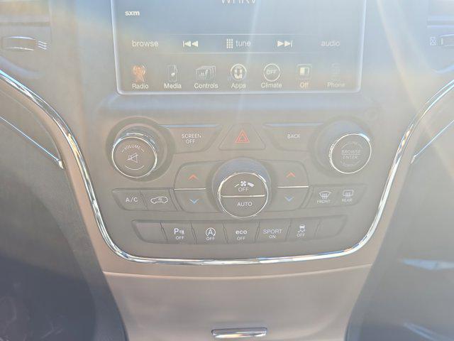 used 2016 Jeep Grand Cherokee car, priced at $11,168