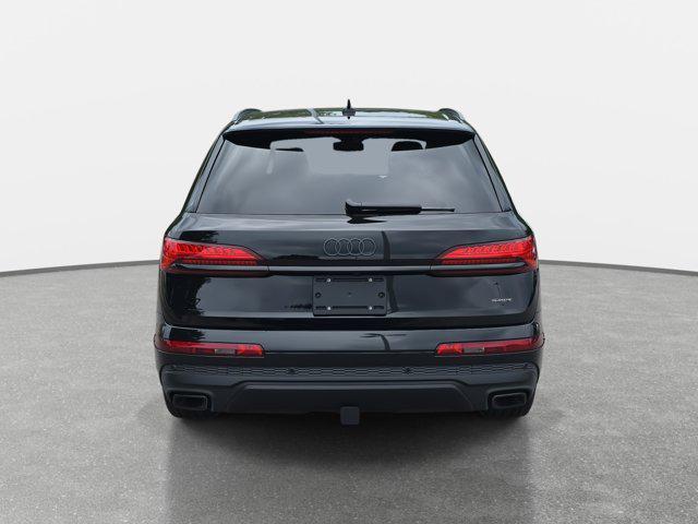 new 2025 Audi Q7 car, priced at $68,286