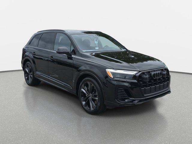 new 2025 Audi Q7 car, priced at $68,286