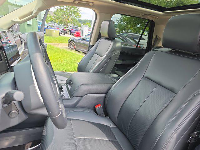 used 2023 Ford Expedition car, priced at $49,638