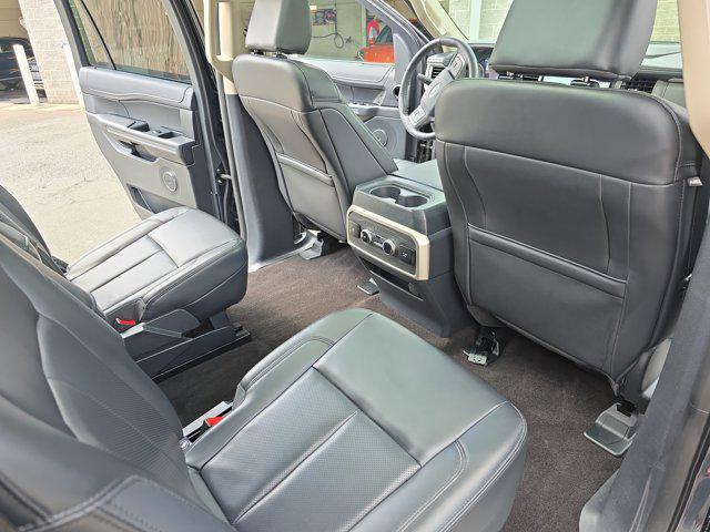 used 2023 Ford Expedition car, priced at $49,638