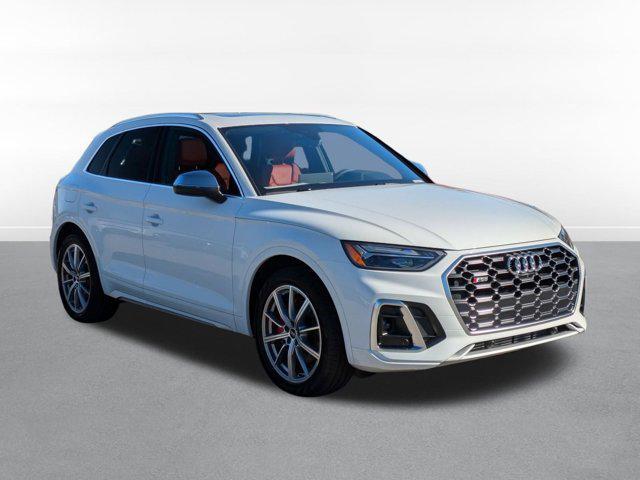 new 2025 Audi SQ5 car, priced at $66,103