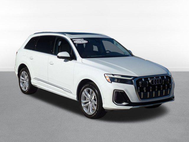 used 2025 Audi Q7 car, priced at $61,488