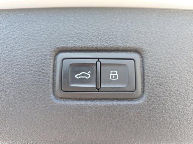 used 2025 Audi Q7 car, priced at $73,468