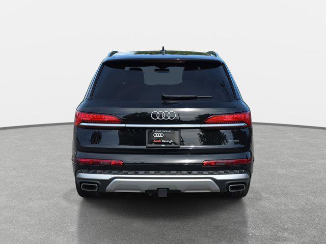 new 2025 Audi Q7 car, priced at $67,434