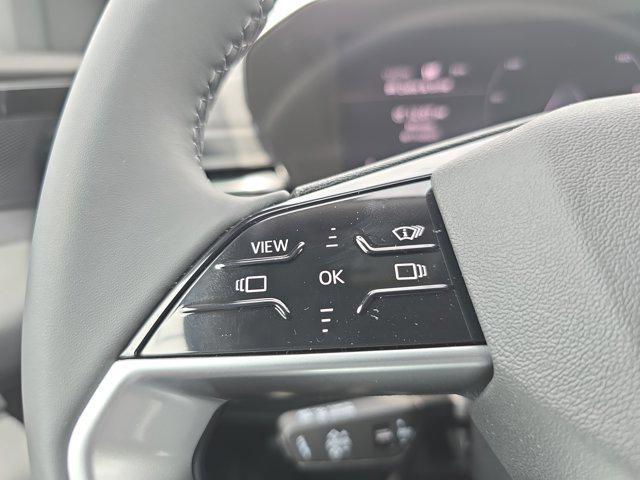 new 2025 Audi Q5 car, priced at $60,950