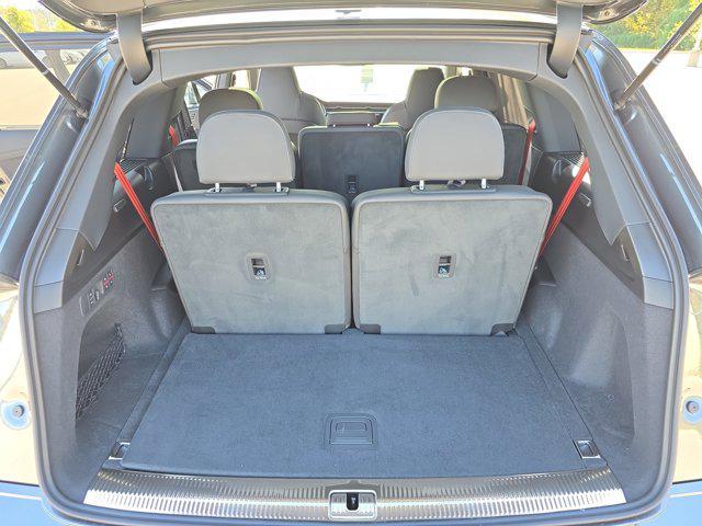 new 2026 Audi Q7 car, priced at $81,840