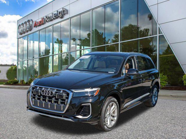 new 2025 Audi Q7 car, priced at $70,048