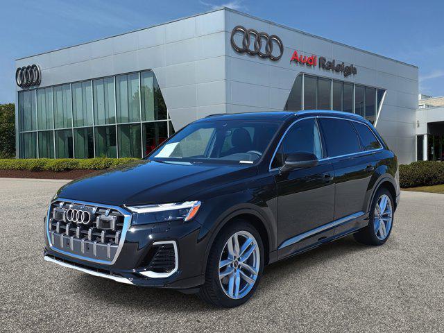 new 2025 Audi Q7 car, priced at $70,980