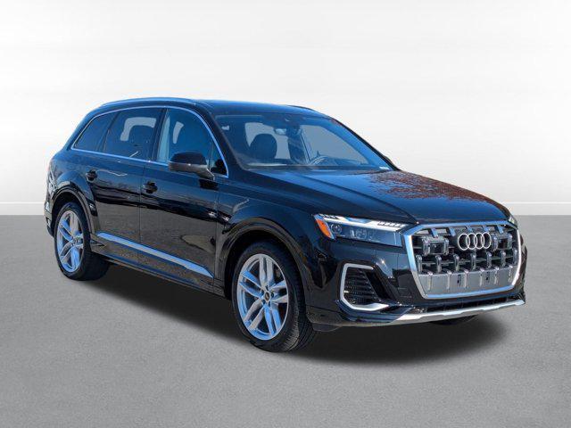 new 2025 Audi Q7 car, priced at $74,844